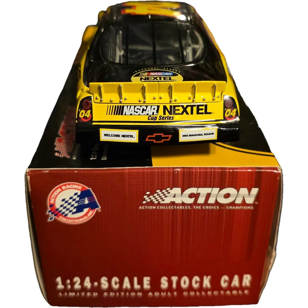 2004 NASCAR Nextel Cup Inaugural Season Program Car Monte Carlo 1:24 Nascar